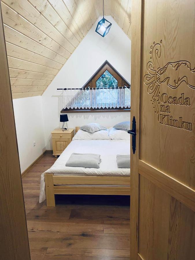 Osada Na Klinku Villa Зомб Екстериор снимка